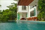 Private hilltop 3 bedroom villa sleeps 6-8.