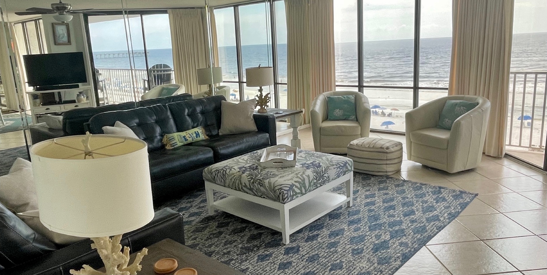 Edgewater Winward Deluxe 406 2 bdrm 2 ba for rent by private owner, Panama City Beach, FL.