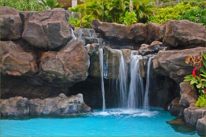 Ho'olei Resort at Wailea features a tropical paradise, grotto swimming pool with waterfalls and large poolside lounge areas.