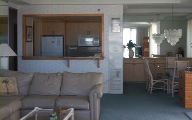 Kaanapali Beachfront vacation rentals on Maui, HI.