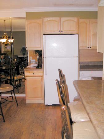 Brand new appliances in the Summir condo.