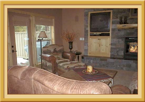 Extra large, 2,600 square feet, Mt Bachelor Sunriver vacation rentals home 