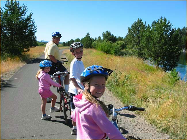 Sunriver bike path along the beautiful Deschutes River.