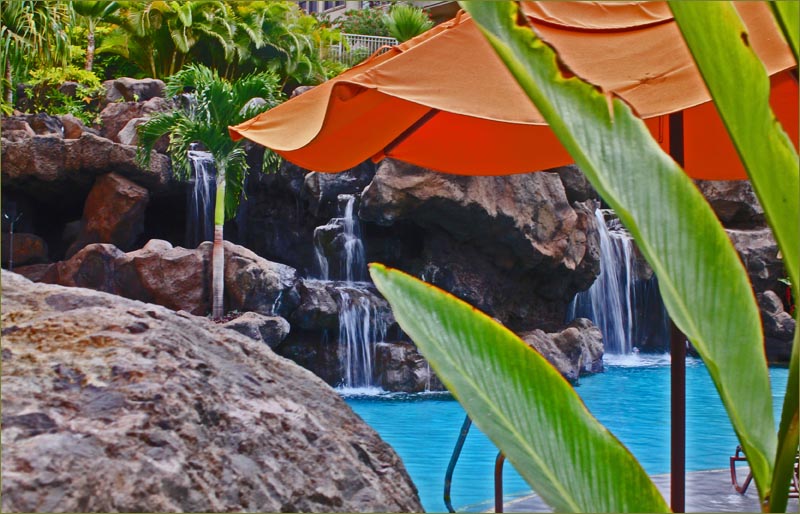 Ho'olei Resort at Wailea features a tropical paradise, grotto swimming pool with waterfalls and large poolside lounge areas.