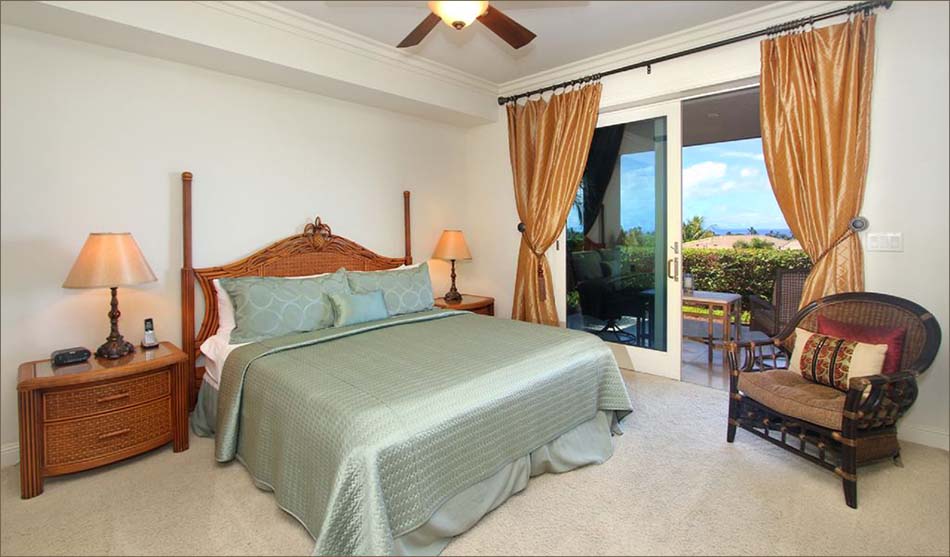 Fully furnished with a king bed, private TV, generous closet and private bath.
