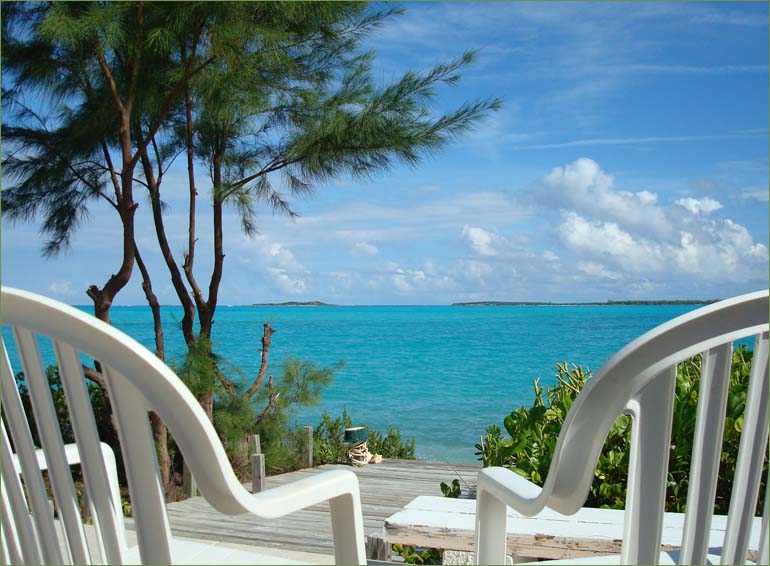 Close to the shore Bahamas villa for rent by owner.