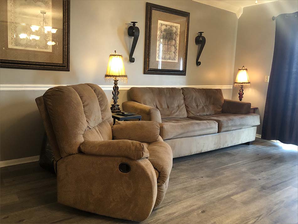 Summit Beach condo features added seating with a breakfast bar